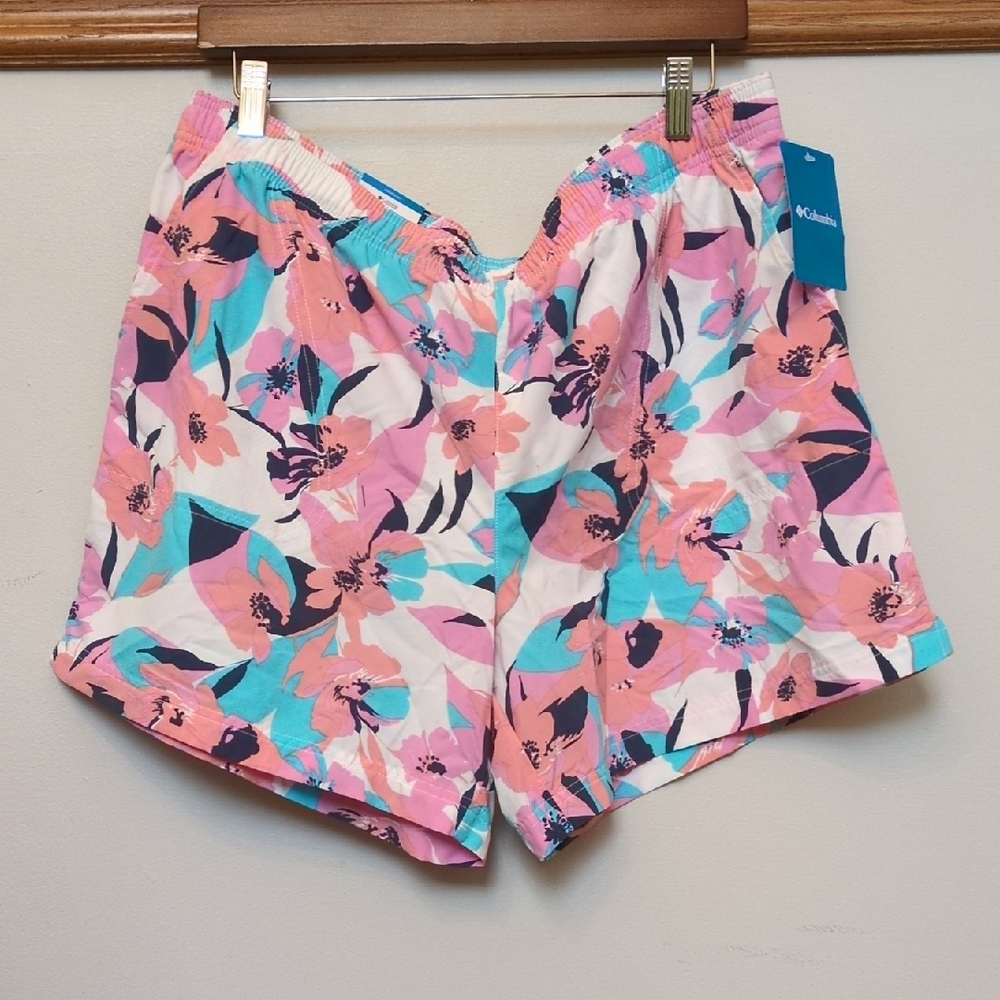 NWT Womens XL Columbia Floral Sandy River Shorts Regular Fit Active Nylon Dry 🩷